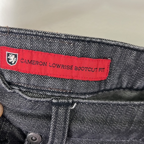 Tommy Hilfiger Relaxed Cameron Lowrise Bootcut Jeans Size 27 - Picture 5 of 15